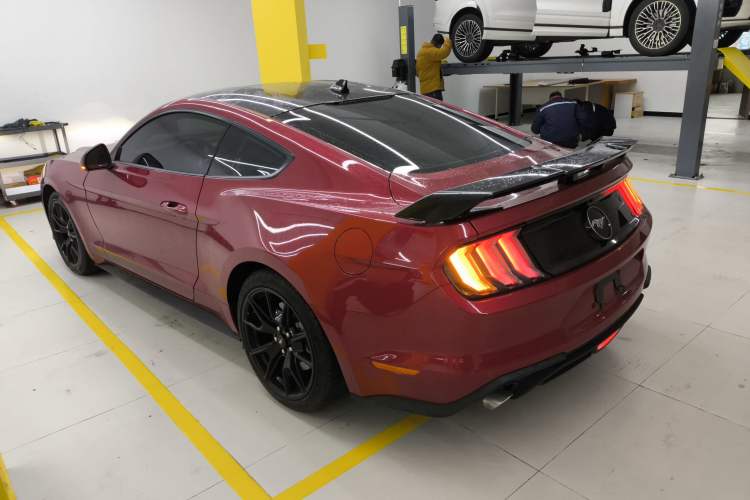 Used Ford Mustang 2021 2.3T EcoBoost Obsidian Phantom Special Edition Rear Left 45 Deg