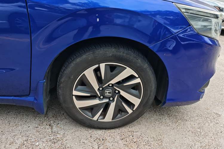 Used Honda Crider 2019 180 Turbo CVT Luxury Edition China V Right Front Wheel Hub