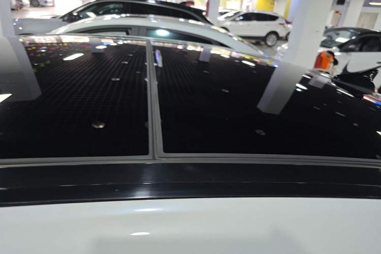 Used Hyundai Sonata 2015 1.6T GLX Advanced Model Roof