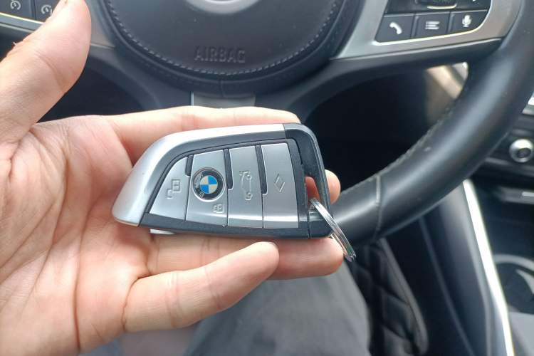 Used BMW 3 Series 2022 Updated 325i M Sport Package Vehicle Key