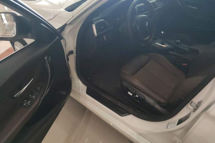 Used BMW 3 Series 2018 320Li Fashion Model