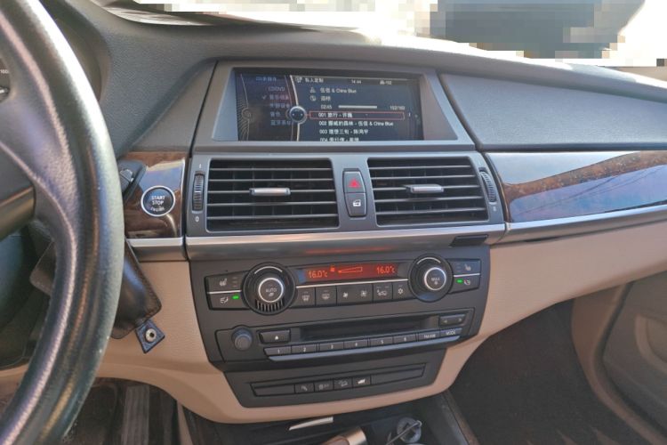 Used BMW X5 2011 xDrive35i Leading Model
