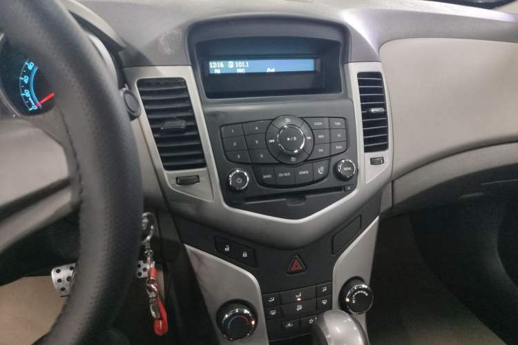 Used Chevrolet Cruze 2014 1.6L SL Millionth Anniversary Edition AT