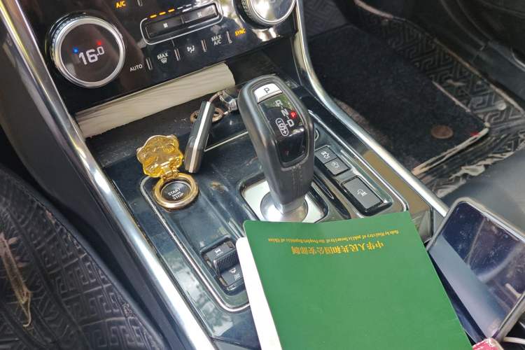 Used Jaguar XEL 2020 2.0T 250 PS SE Tech-Elegant Edition