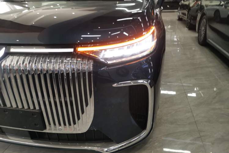 Used VOYAH Dream 2025 PHEV Four-Wheel-Drive Flagship Kunpeng Edition