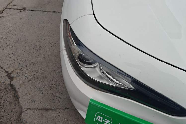 Used Alfa Romeo Giulia 2017 2.0T 280HP Luxury Edition Right Front Headlight