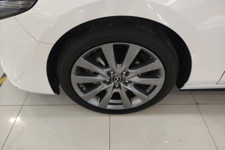 Used Mazda 3 Axela 2023 2.0L Automatic ZhiZhen Edition Exterior 4