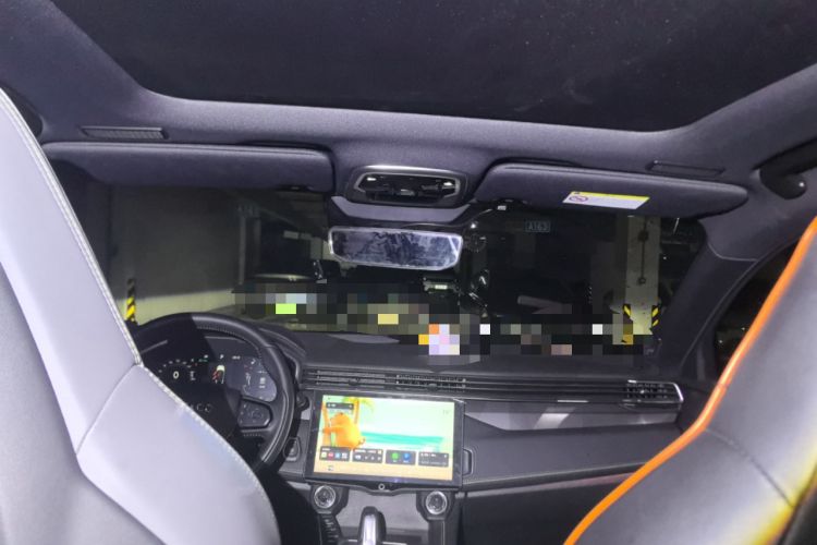 Used Lynk & Co 05 2023 2.0TD Two-Wheel Drive Shine Halo Headliner