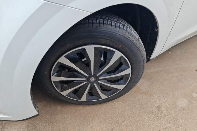 Used MG 4 EV 2026 Model 437 All-in-One Edition Left Front Wheel Hub