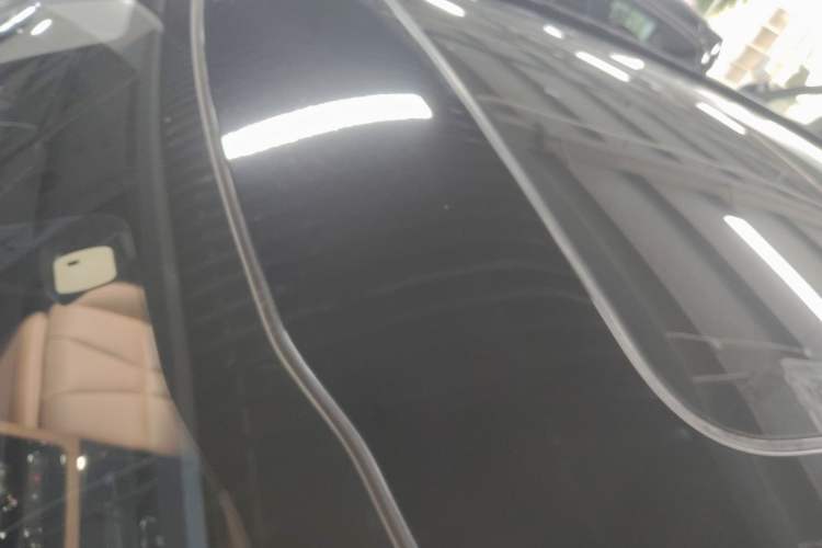 Used Nio ES8 2020 580 km Range Signature Edition Six-Seater Version Roof