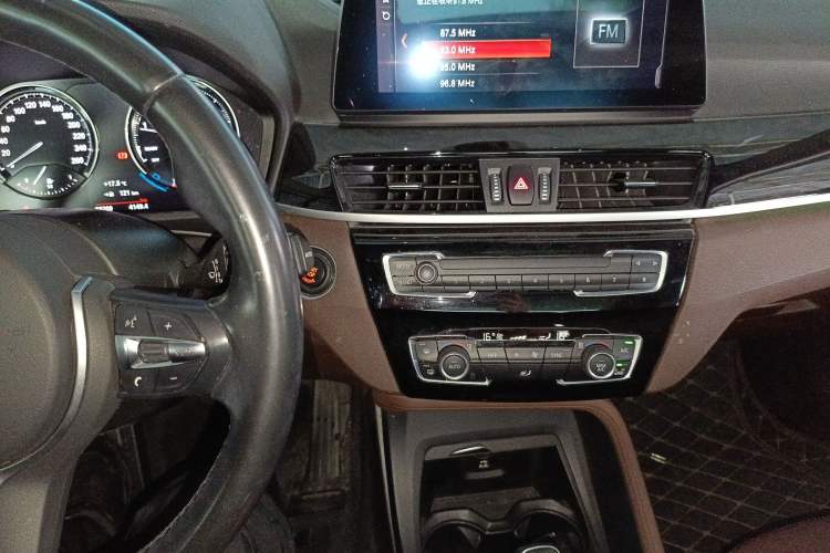 Used BMW X1 2022 sDrive25Li Leading Model
