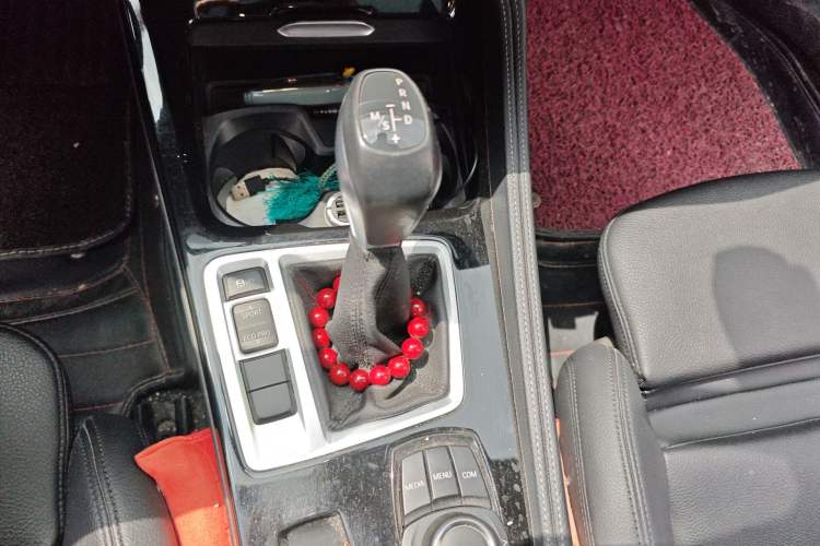 Used BMW 1 Series 2018 Facelifted 118i Sport Edition Gear Lever