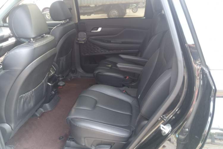 Used Hyundai Santa Fe 2019 380 TGDi DLX Automatic 2WD Prestige PLUS China V Standard Left Rear Seat