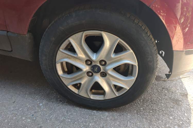 Used Ford EcoSport 2013 1.5L Automatic Fashion Model
