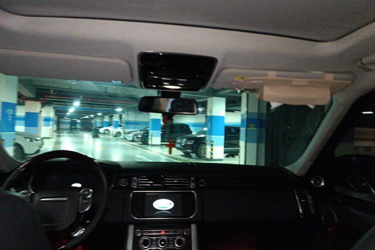 Used Land Rover Range Vogue 2015 3.0 V6 U.S.-Spec Executive Edition Headliner