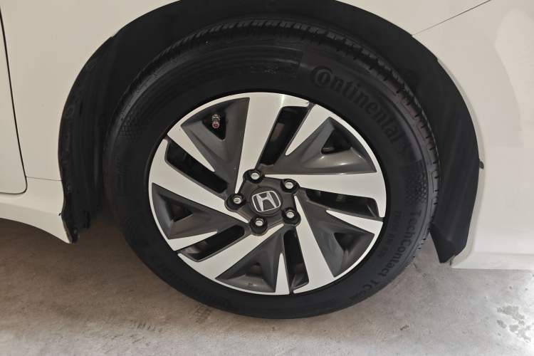 Used Honda Crider 2019 180 Turbo CVT Leading Edition China VI Right Front Wheel Hub