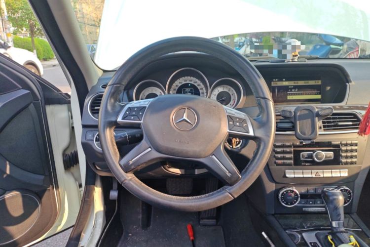 Used Mercedes-Benz C-Class 2011 C 300 Fashion Model
