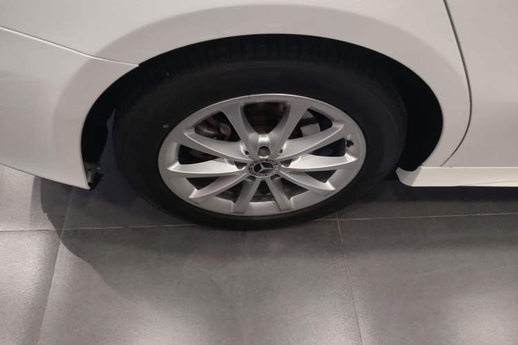 Used Mercedes-Benz A-Class 2021 A 200 L Sport Sedan Fashion Model