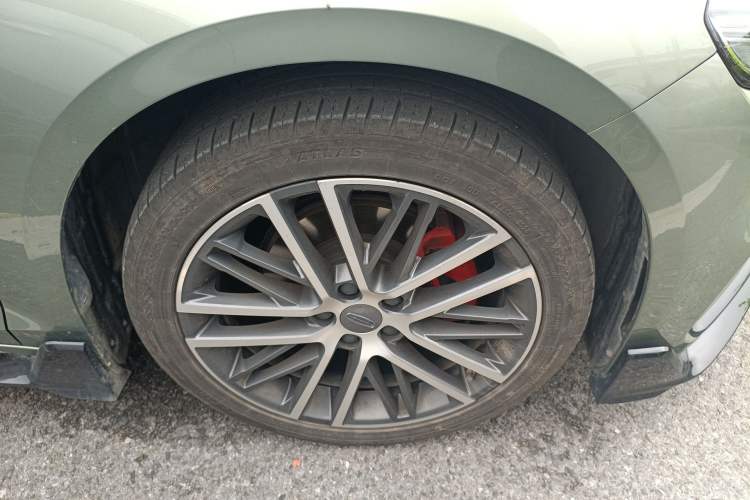 Used Geely Auto Preface 2023 1.5TD Kunlun Edition Right Front Wheel Hub