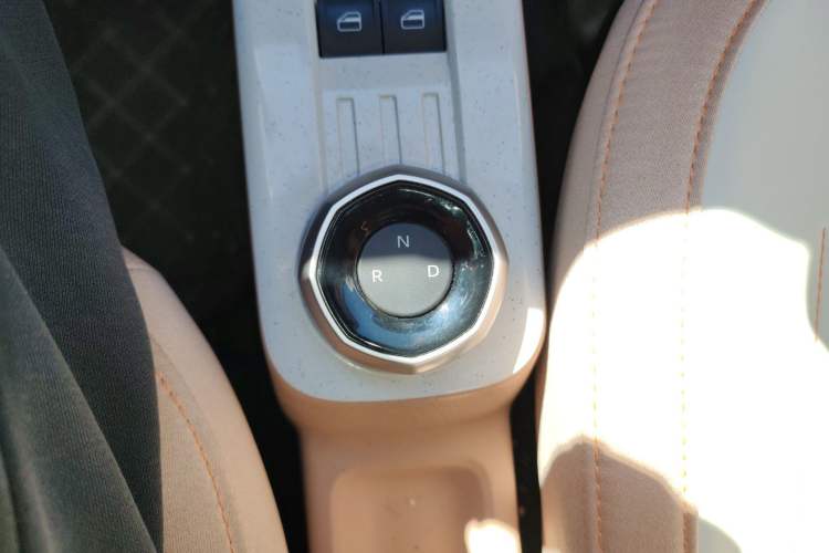 Used Geely Galaxy Panda 2024 Panda Mini 200km Endurance Bear