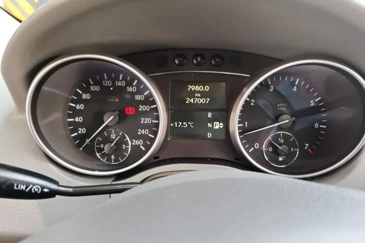 Used Mercedes-Benz M-Class 2010 ML 350 4MATIC Luxury Model