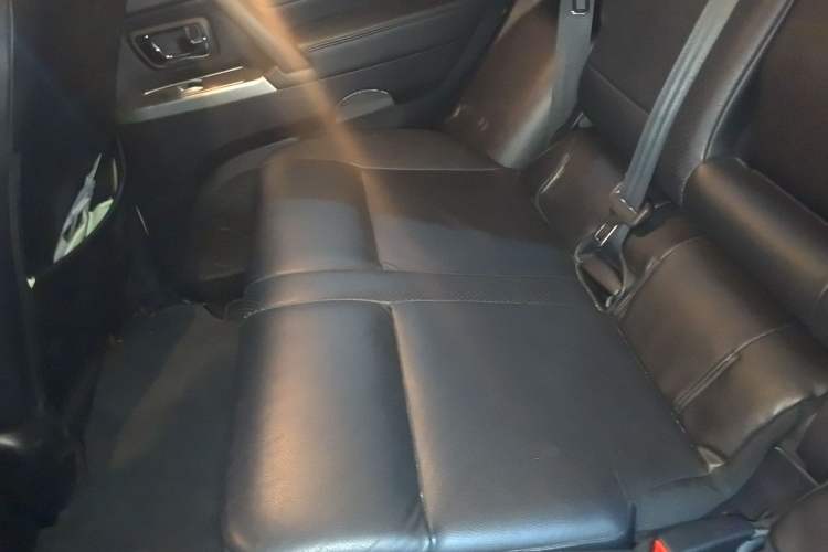 Used Mitsubishi Pajero 2011 3.0L Elite Edition
