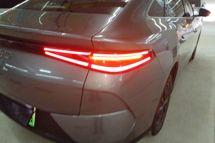 Used BYD e7 2025 Model 520 Smart Mobility Edition
