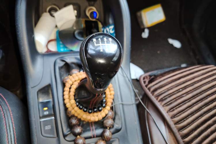 Used CHANGAN CS75 2014 2.0L Manual Luxury Version China IV Standard