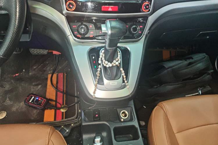 Used Haval M6 2017 1.5T Automatic Two-Wheel Drive Prestige Model