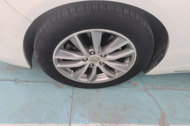 Used Infiniti Q50L 2018 2.0T Comfort Edition China V Standard Exterior 4