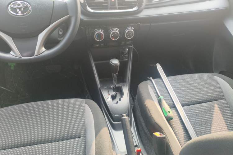 Used Toyota Vios 2021 1.5L CVT Innovation Edition Gear Lever
