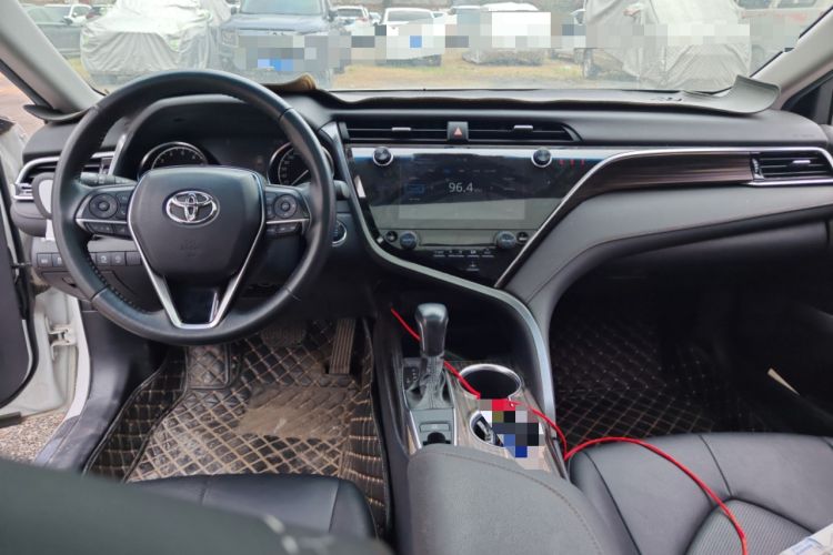 Used Toyota Camry 2019 Revised Version 2.0G Luxury Edition