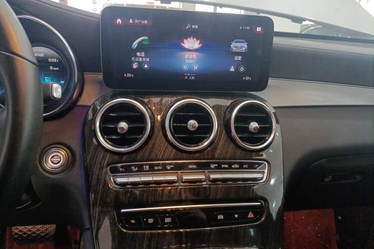 Used Mercedes-Benz GLC Coupe 2021 GLC 260 4MATIC Coupe SUV
