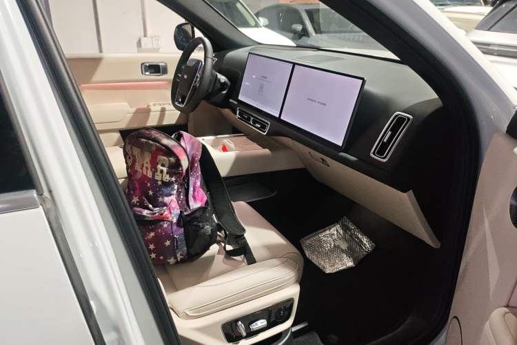 Used Li Auto L7 2025 Ultra Smart Refreshed Edition