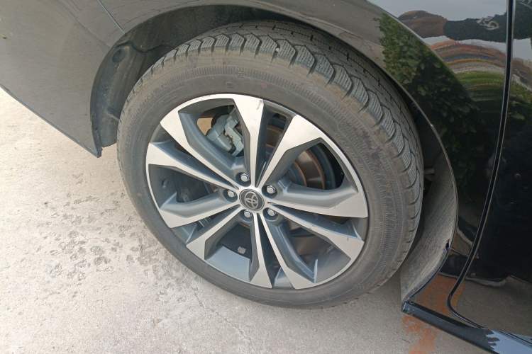 Used Toyota Granvia 2022 2.5L Hybrid Prestige Edition