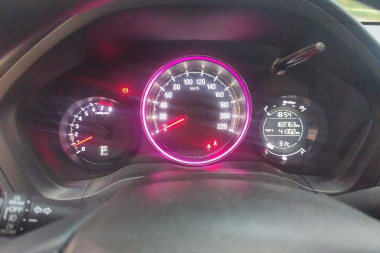 Used Honda XR-V 2017 1.8L EXi CVT Comfort Version
