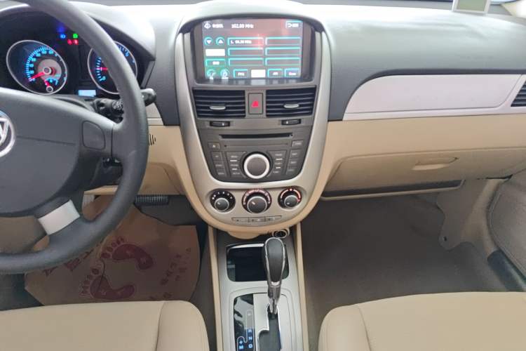 Used Buick Excelle 2013 1.5L Automatic Classic Model