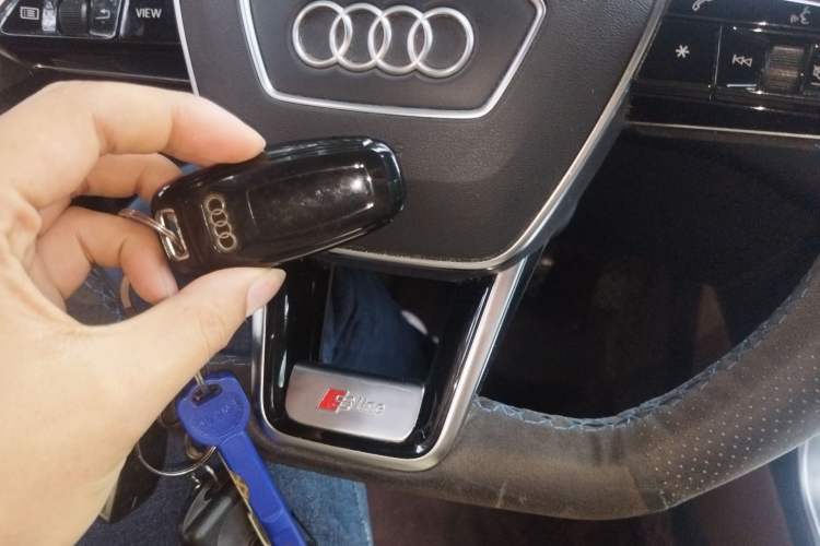 Used Audi A7 2019 55 TFSI quattro Competition Edition Vehicle Key