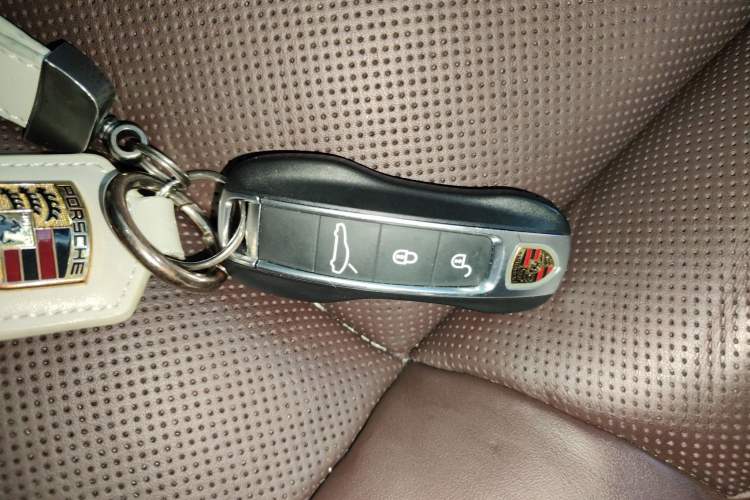 Used Porsche Panamera 2017 Panamera 4 Executive Long Wheelbase 3.0T