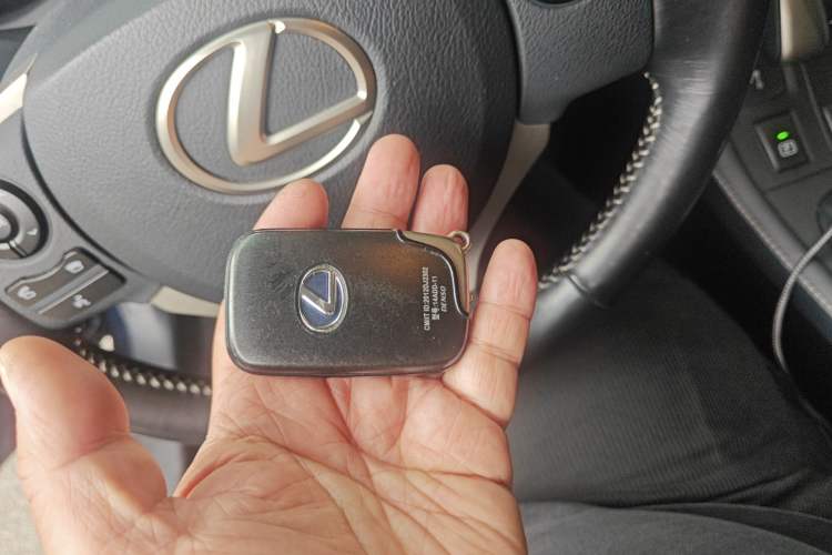 Used Lexus CT 2017 CT200h Comfort Edition Monochrome China V Standard Vehicle Key