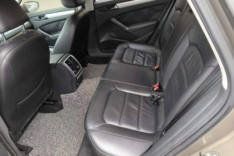 Used Volkswagen Passat 2014 1.8TSI DSG Prestige Edition
