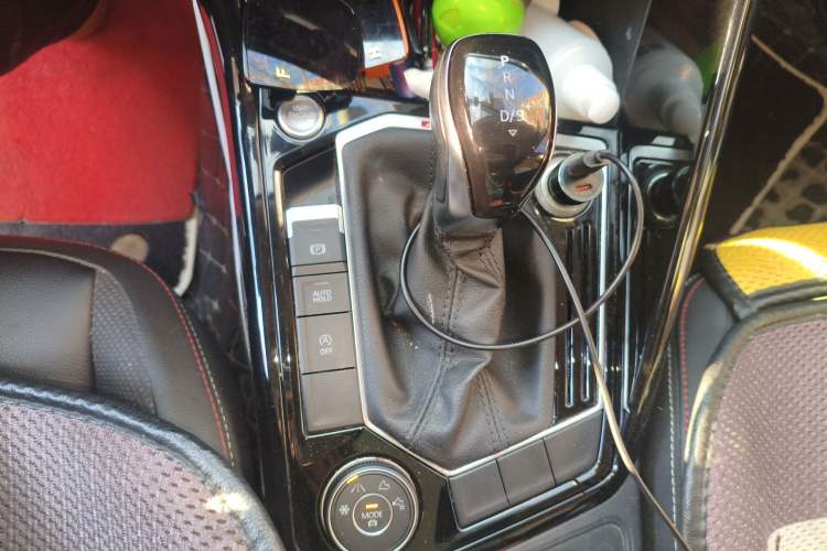 Used Volkswagen Tayron 2019 330TSI Four-Wheel Drive Luxury Version China V Standard Gear Lever