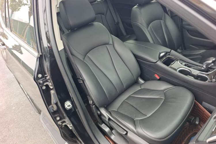 Used Buick Envision 2020 20T Two-Wheel Drive Elite Version
