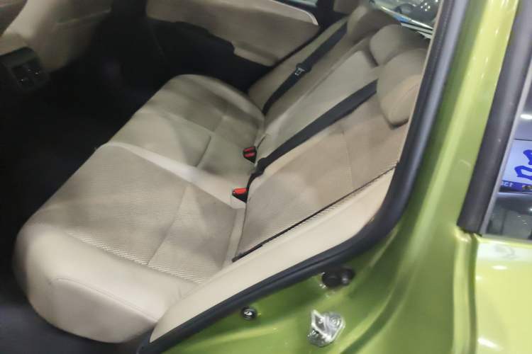 Used Honda Jade 2014 1.8L Automatic Comfort Elite Version 5 Seats
