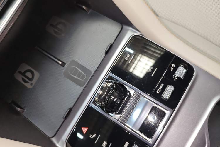Used BYD Song PLUS New Energy 2023 Champion Edition EV 520KM Flagship Model
