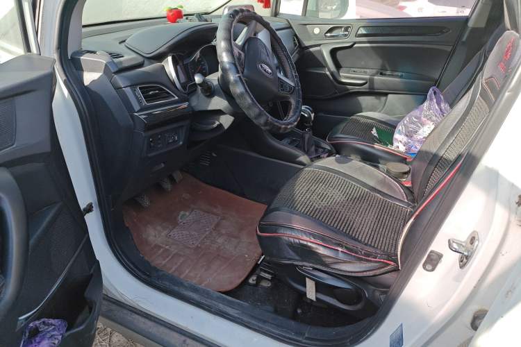 Used JAC Refine S3 2017 1.6L Manual Luxury Smart Model
