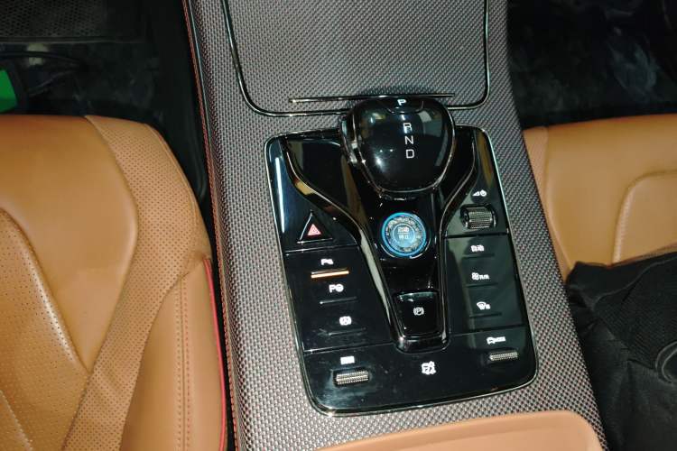 Used BYD Han 2022 EV Genesis Edition 610KM All-Wheel Drive Premium Model Gear Lever