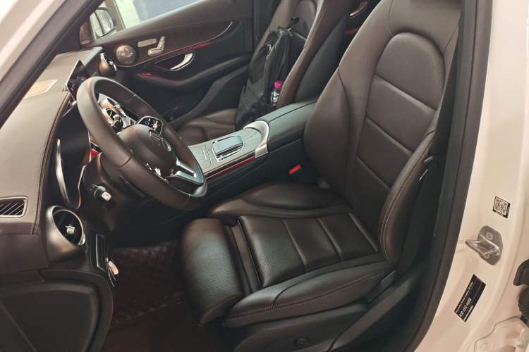 Used Mercedes-Benz GLC 2020 Facelift GLC 300 L 4MATIC Dynamic Edition
