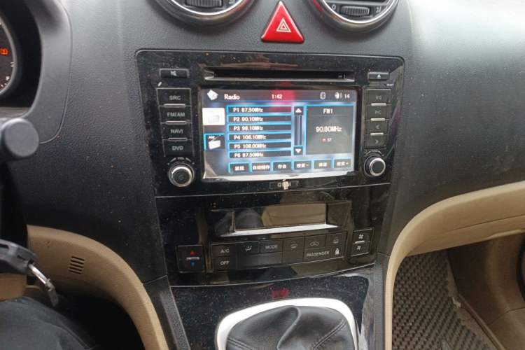 Used Haval H6 2011 2.0L Manual Two-Wheel Drive Elite Version