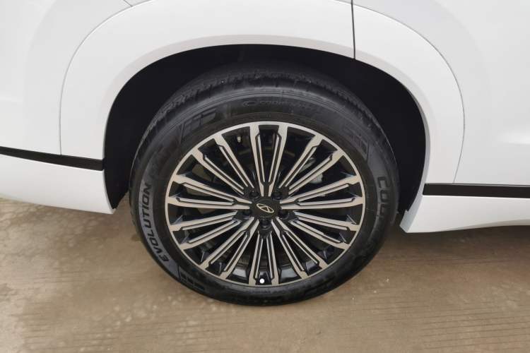 Used Chery Tiggo 9 2025 2.0T Automatic Two-Wheel Drive Luxury Edition 5 Seats